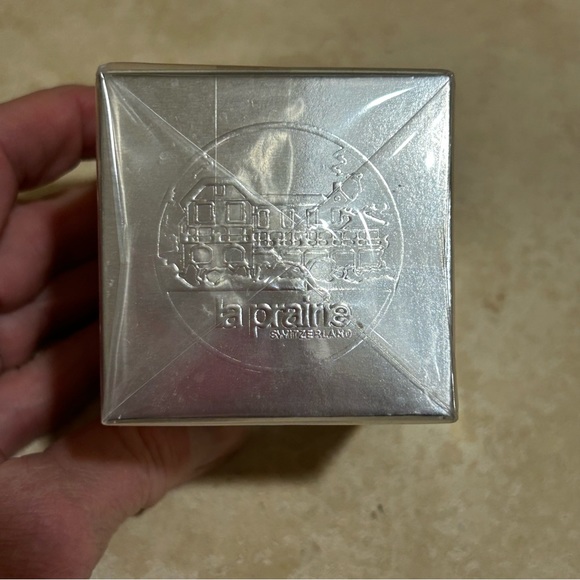 NIB $180~LA PRAIRIE~Essence of Skin Caviar Eye Complex Firming Eye Gel~15ml/.5oz - Picture 6 of 8